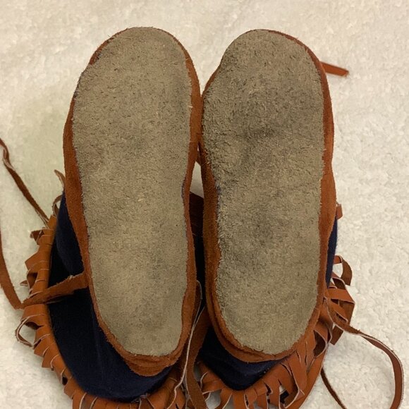 Mukluks Childs Size Leather & Wool Hand Made Foot Pad is 6.5 inches Has Insoles - Picture 3 of 8